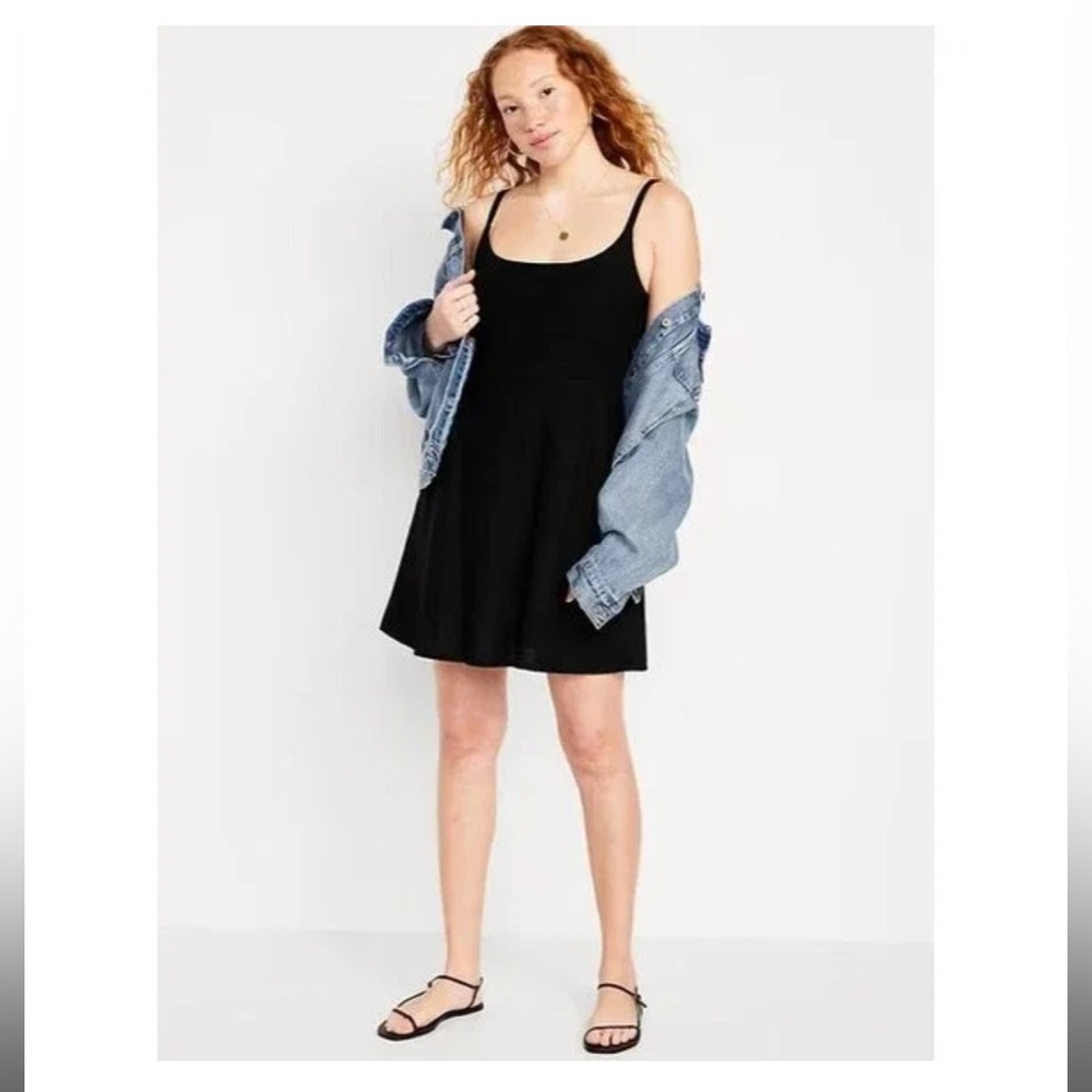 Old Navy Fit & Flare Crepe Black Mini Dress size Large